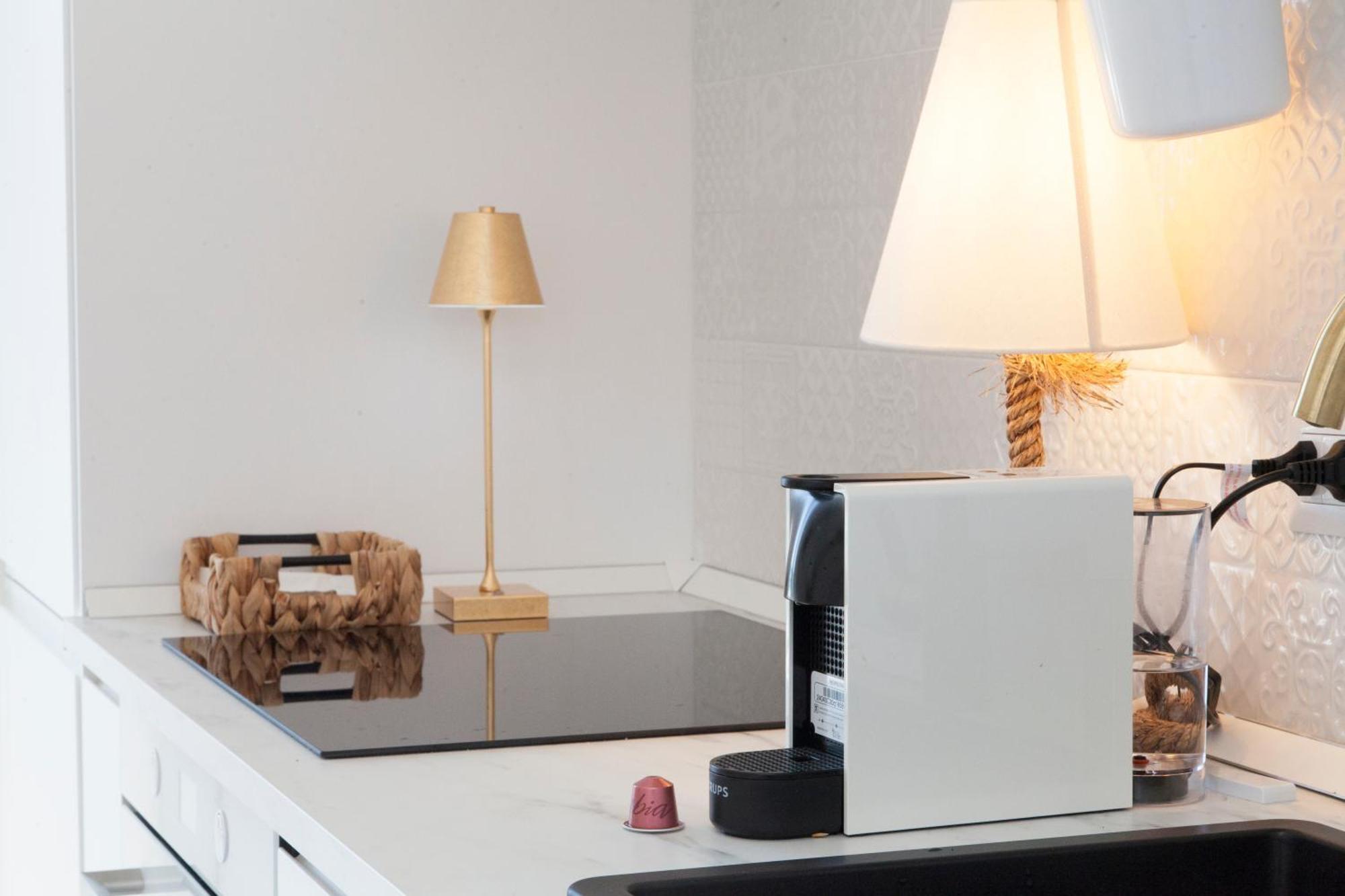La Finestra Sul Mare Central Apartment Vista Mare 安齐奥 外观 照片